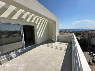 Forumland Real Estate, Βεράντες