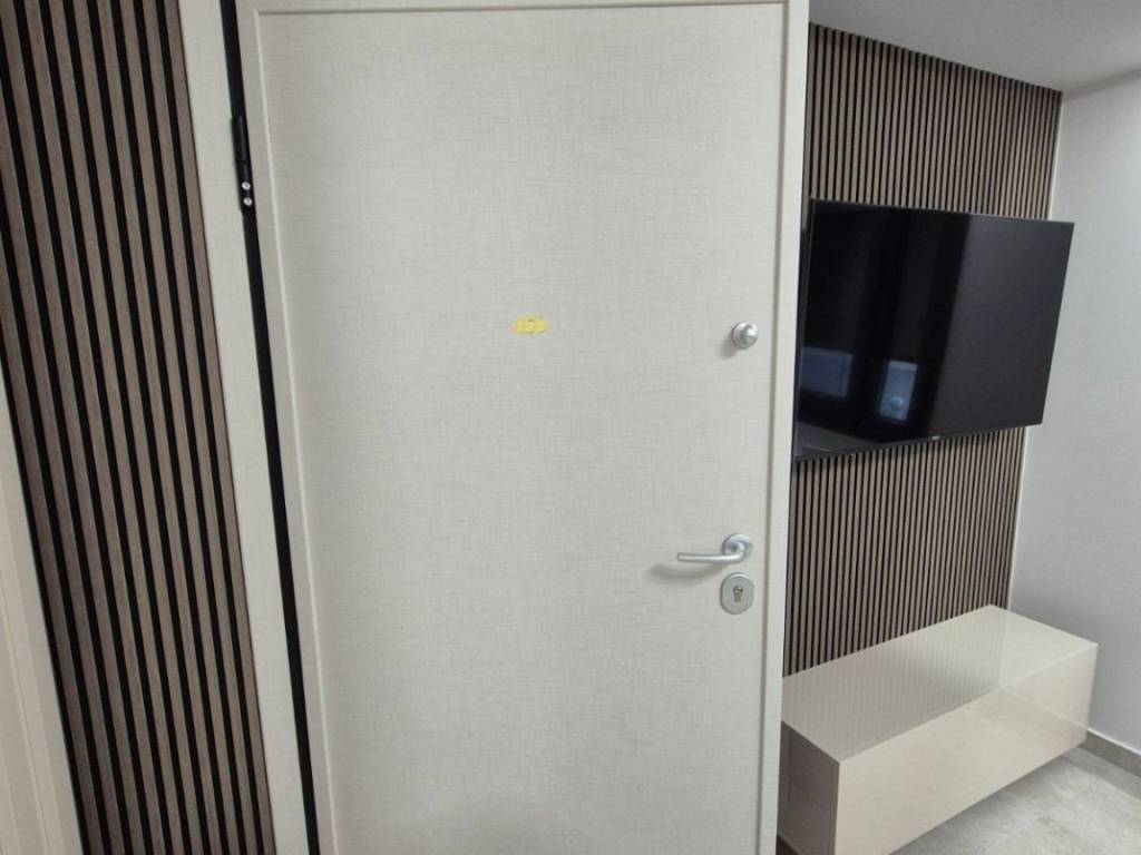 ΠΟΡΤΑ ΑΣΦΑΛΕΙΑΣ