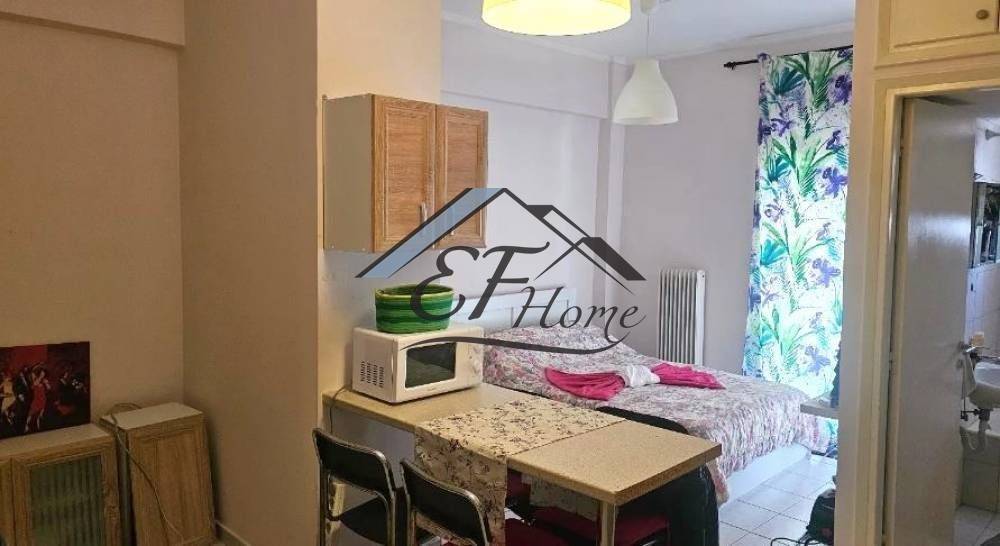 Ενιαίος χώρος κουζίνα-υπνοδωμάτιο