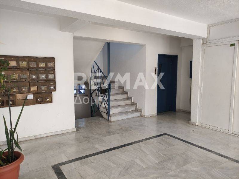 Είσοδος οικοδομής