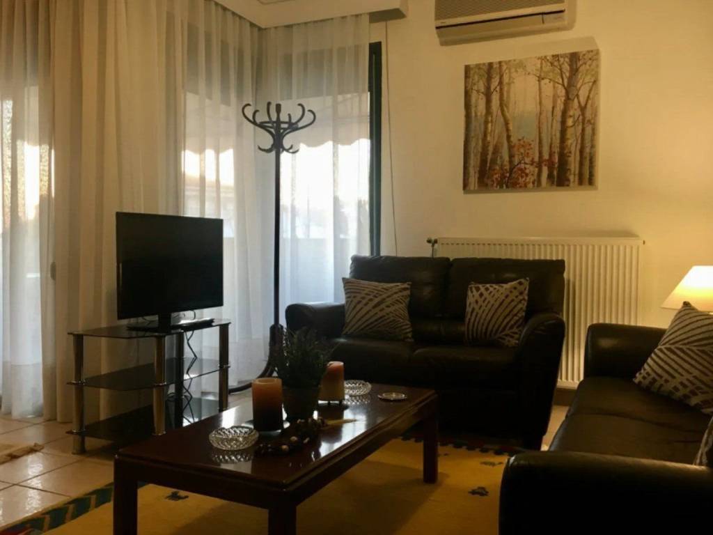 Forumland Real Estate, Καθιστικό