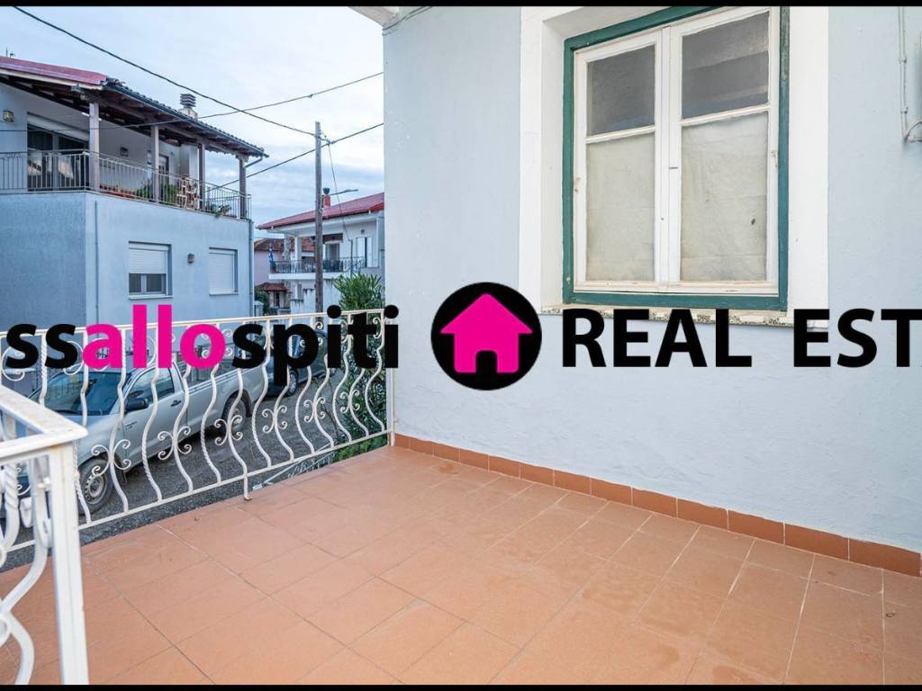 ΜΠΑΛΚΟΝΙ - ΕΙΣΟΔΟΣ 2ΟΥ ΕΠΙΠΕΔΟΥ