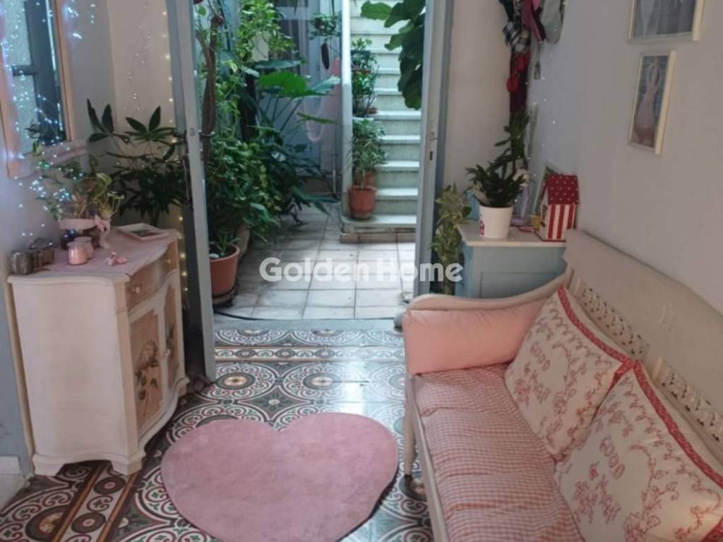 Χολ - Διάδρομος