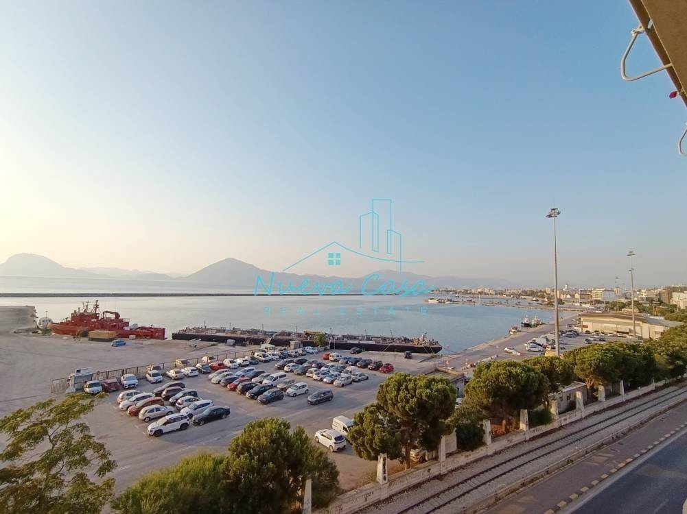 Θέα απο μπαλκόνι