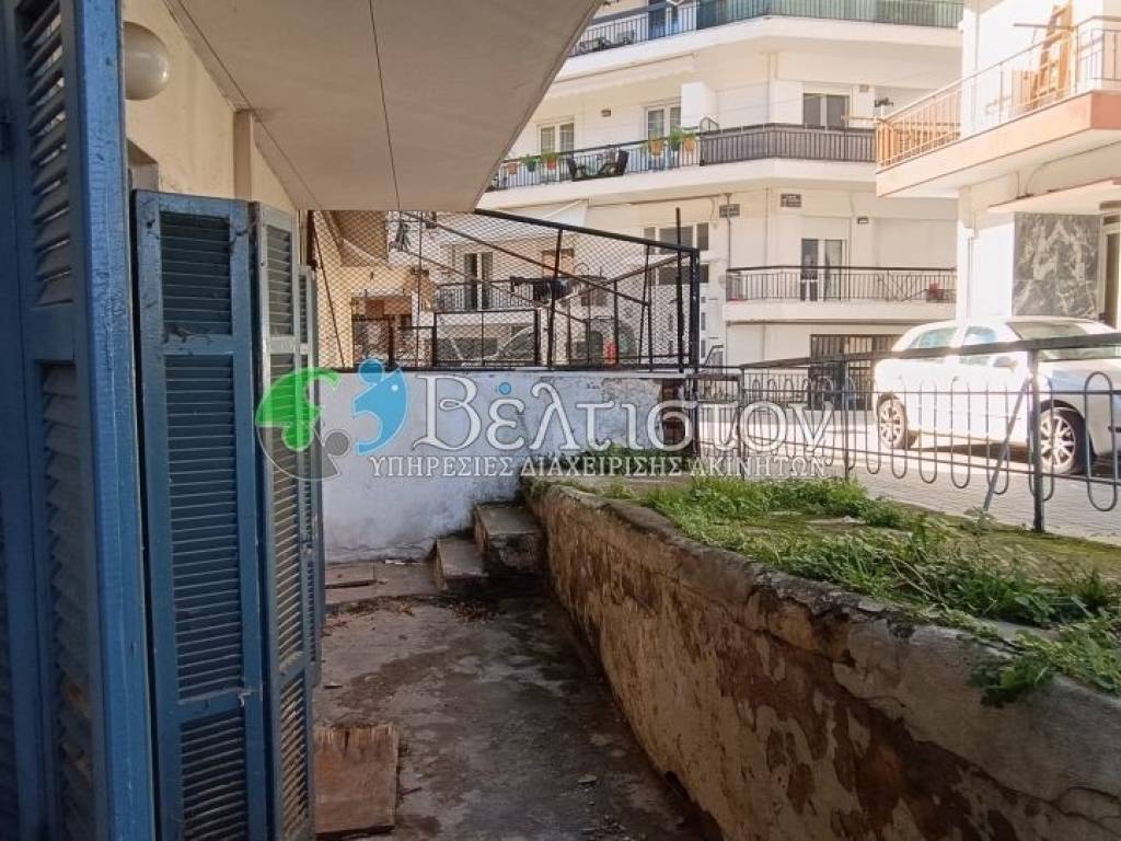 Θέα από μπαλκόνι