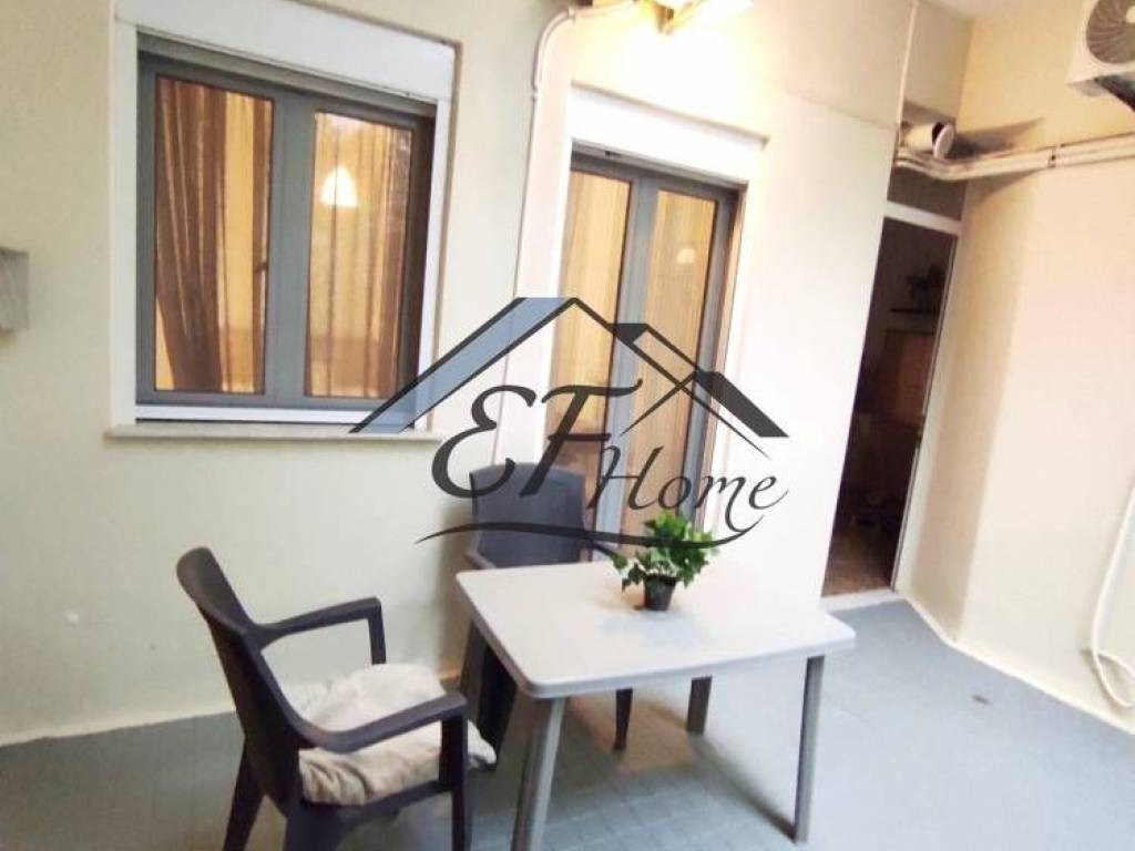 Εξωτερικά διαμορφωμένο χώρο 