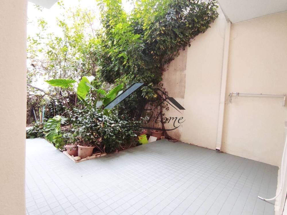 Εξωτερικά διαμορφωμένο χώρο 