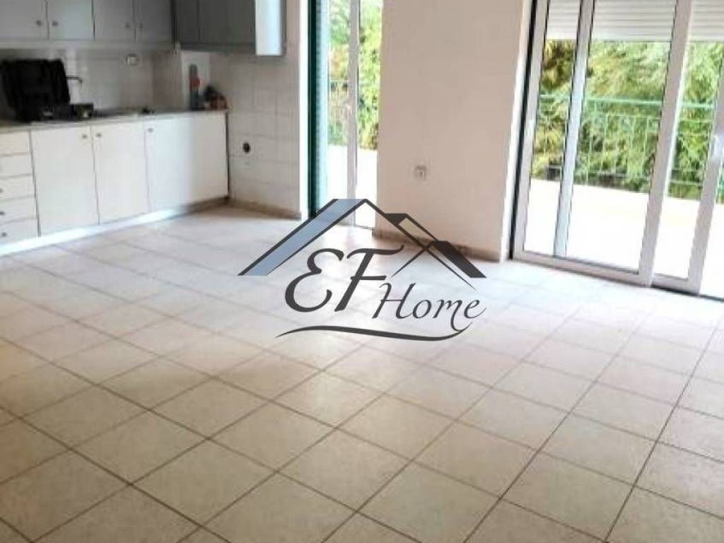 Ενιαίος χώρος κουζίνα-σαλόνι