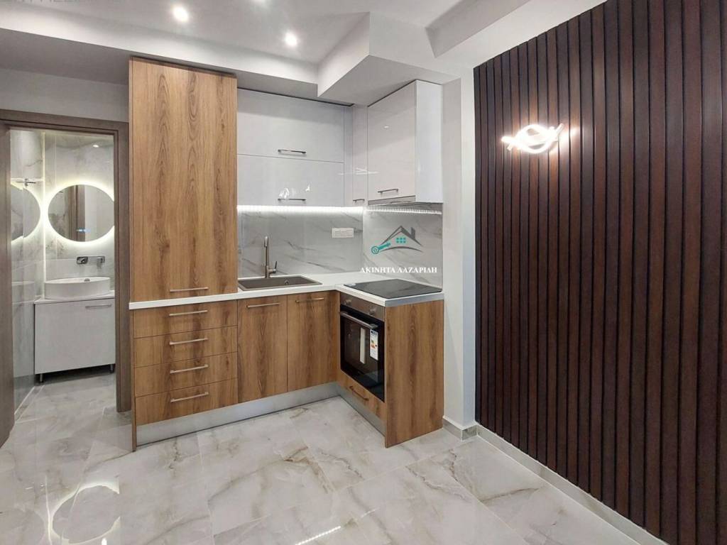 Σαλοκουζίνα