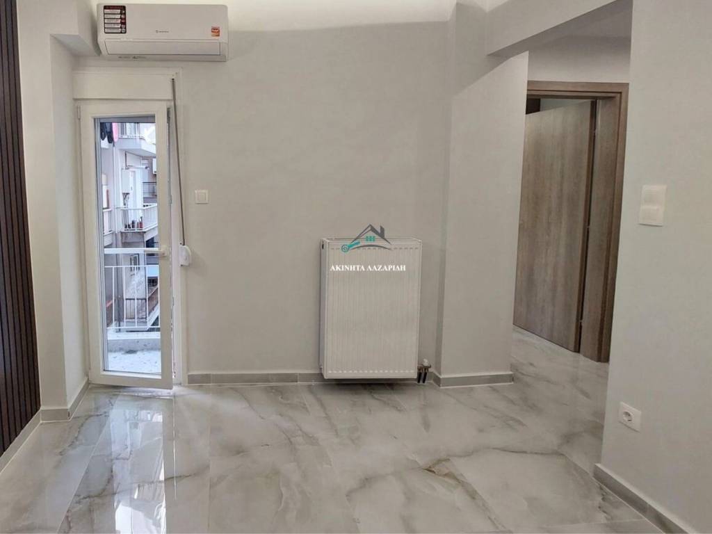 Σαλοκουζίνα