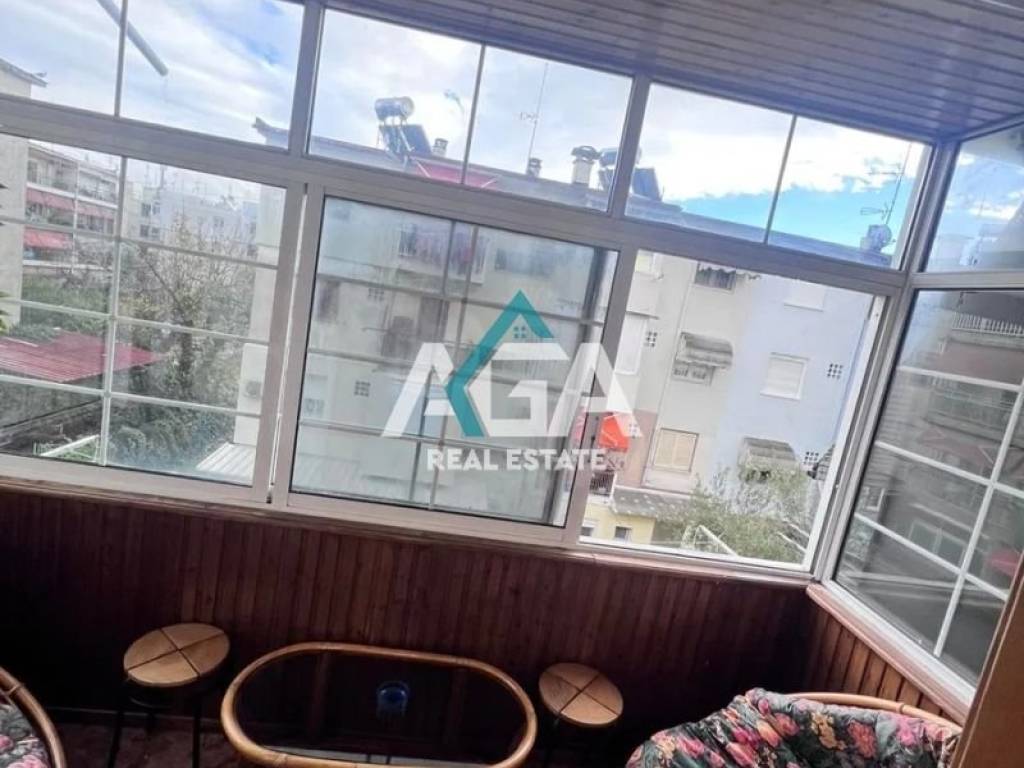 Θέα από μπαλκόνι