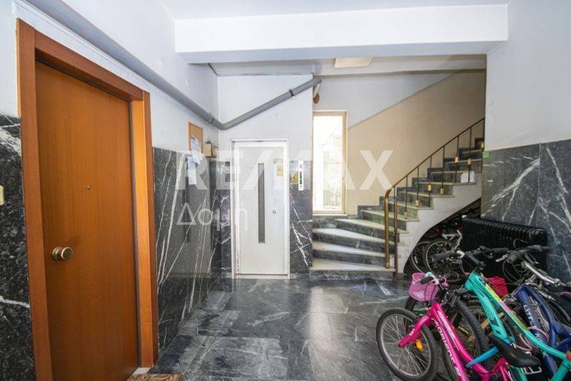 Είσοδος οικοδομής