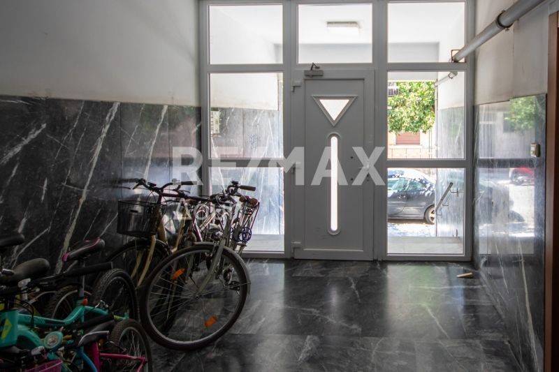 Είσοδος οικοδομής