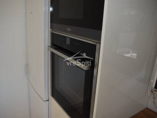 ΣΥΣΚΕΥΕΣ ΚΟΥΖΙΝΑΣ