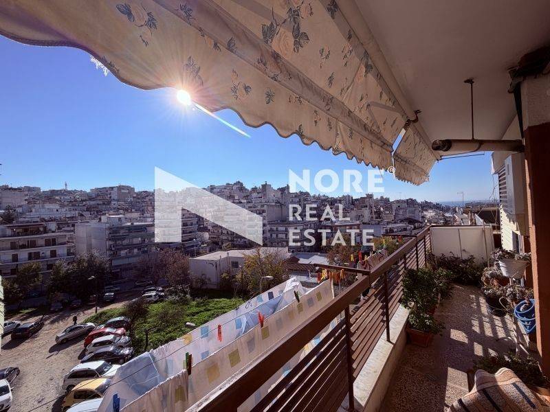 Θέα από μπαλκόνι