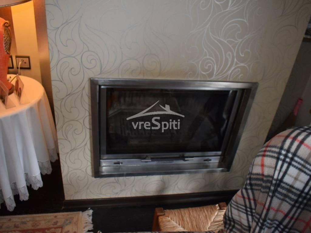 ΑΠΟΨΗ ΣΑΛΟΝΙ - ΚΑΘΙΣΤΙΚΟ