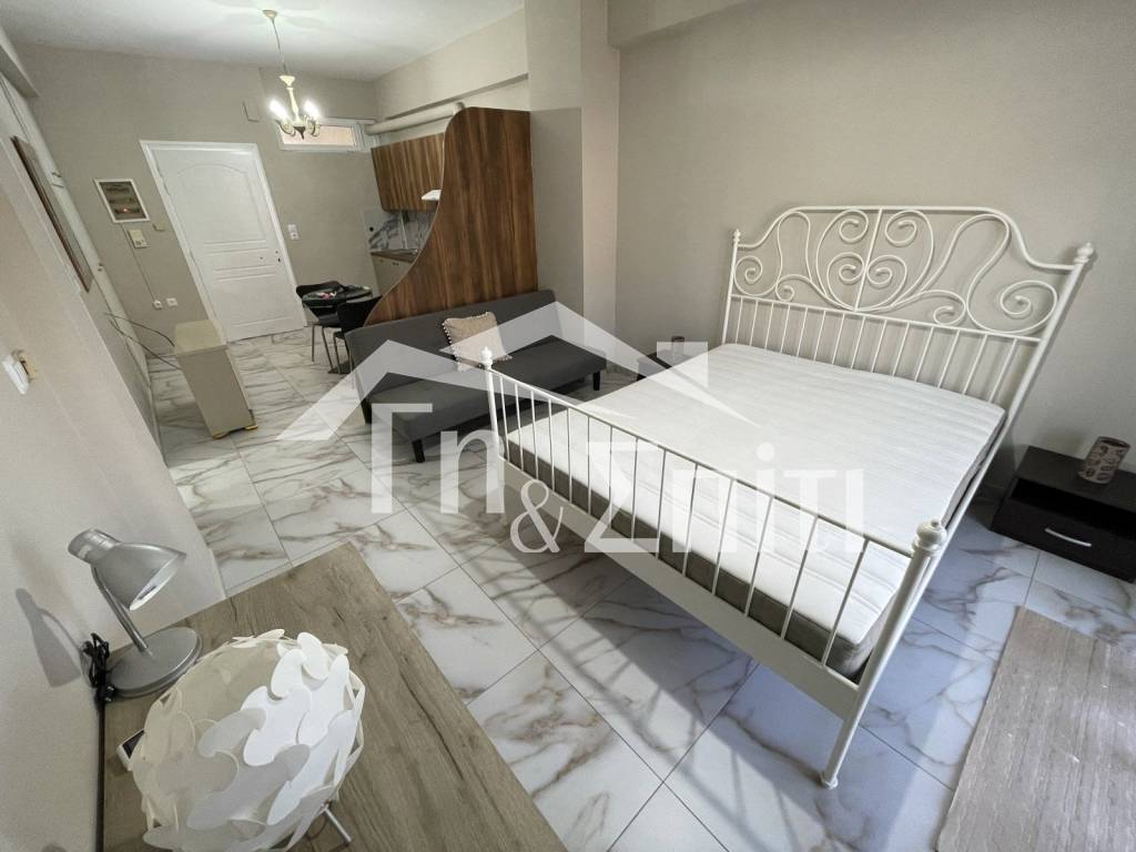 Σαλοκουζίνα