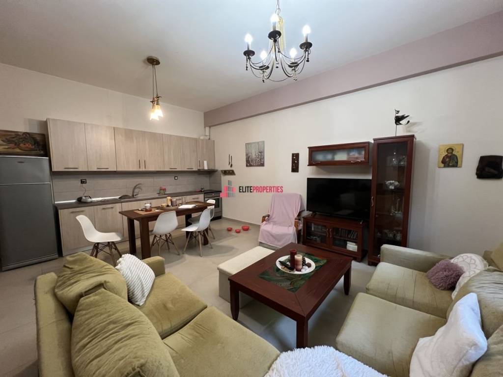 ΣΑΛΟΚΟΥΖΙΝΑ