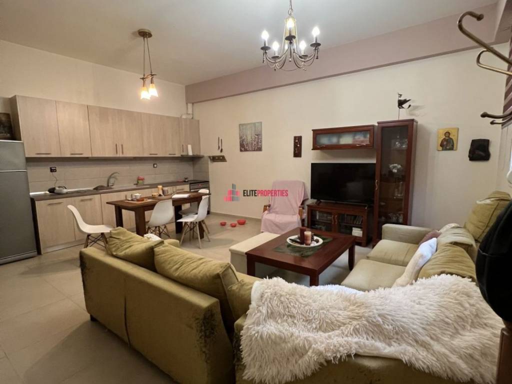 ΣΑΛΟΚΟΥΖΙΝΑ