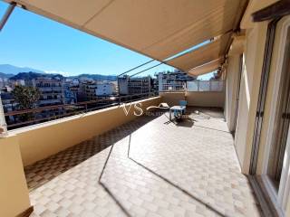 Θέα απο μπαλκόνι