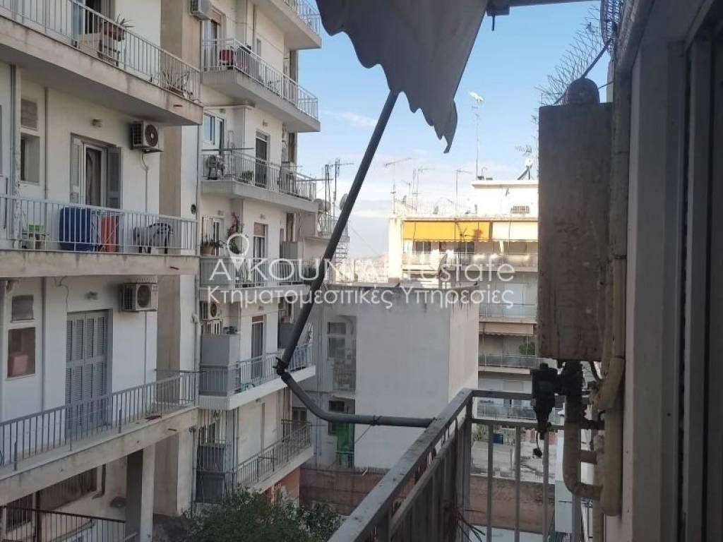 Θέα από μπαλκόνι