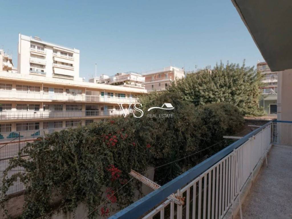 Θέα απο μπαλκόνι