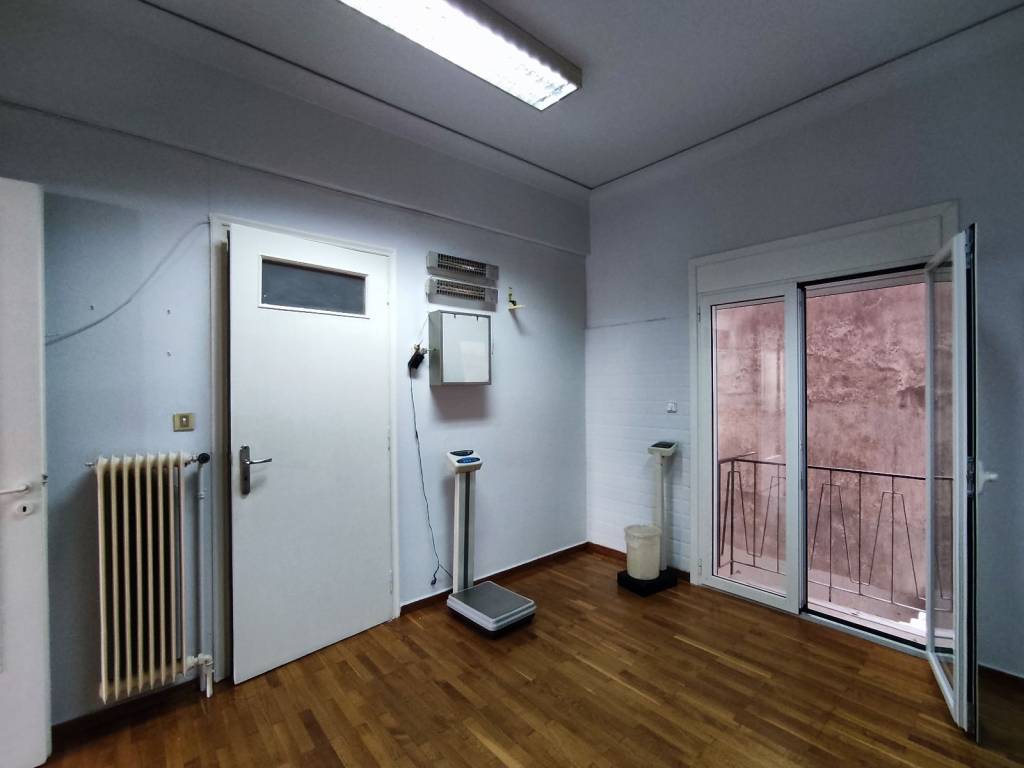 δωμάτιο - γραφείο