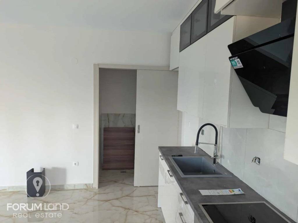 Forumland Real Estate, Σαλοκουζίνα