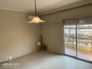 Forumland Real Estate, Καθιστικό