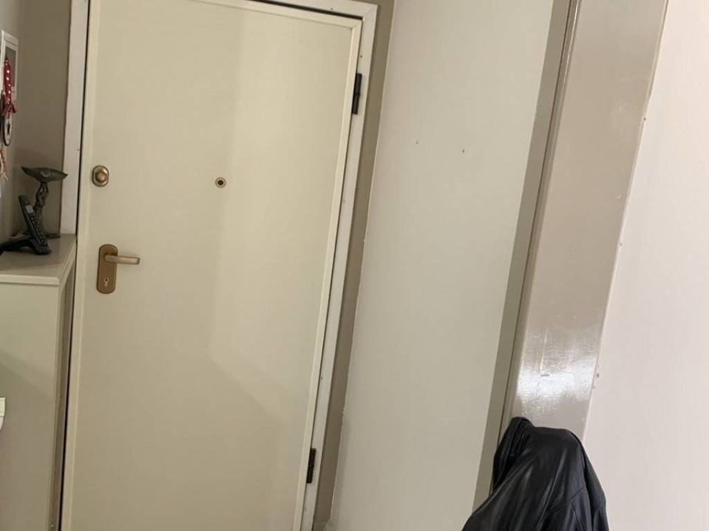 Forumland Real Estate, Είσοδος