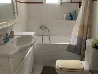 Forumland Real Estate, Μπάνιο