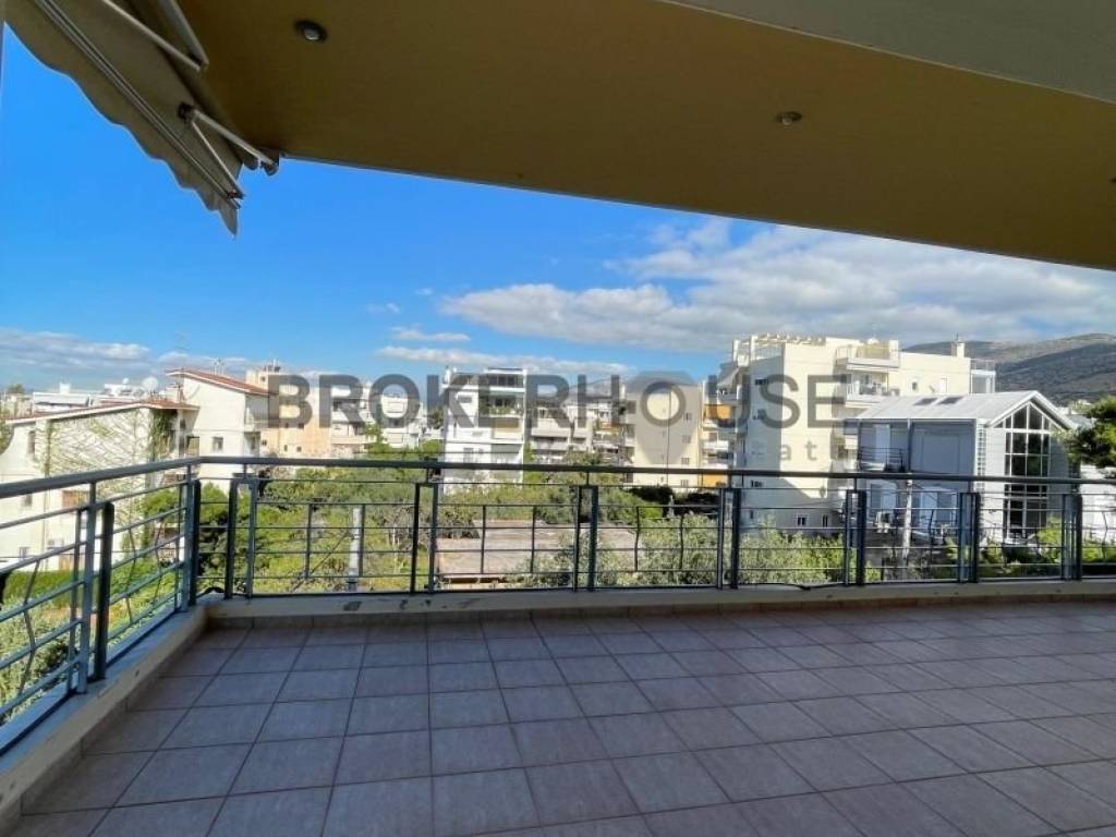 Θέα από μπαλκόνι