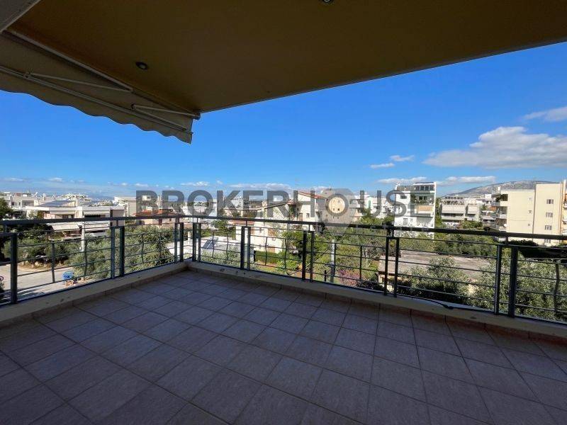 Θέα από μπαλκόνι