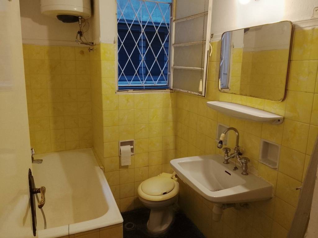 toyaleta me mpaniera