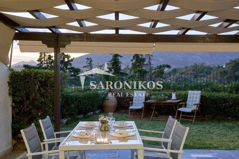 Θέα από μπαλκόνι