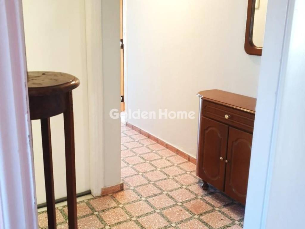 Χολ - Διάδρομος