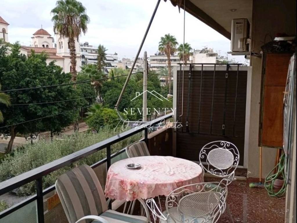 Θέα από μπαλκόνι