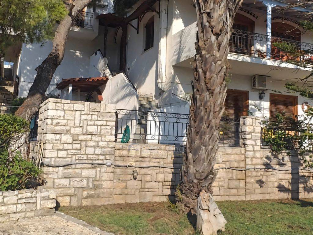 Θέα από μπαλκόνι