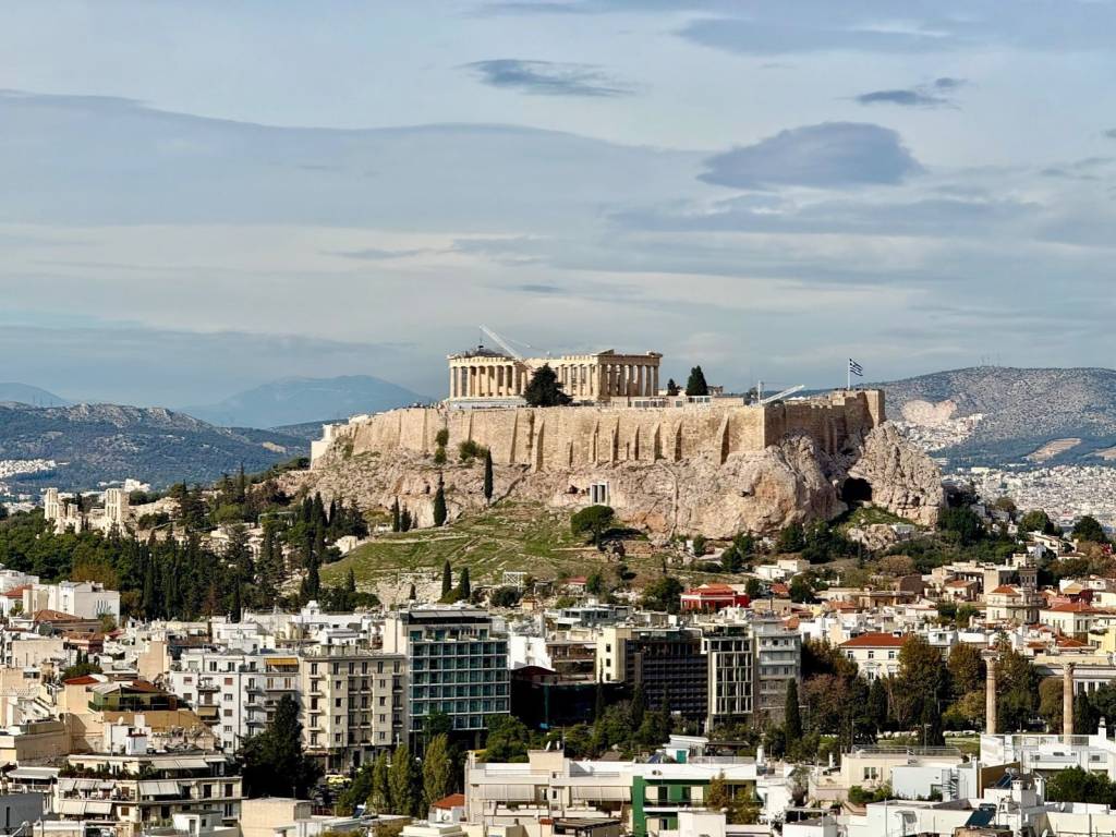 a_nekrotfeio_residential_apartment_for_rent