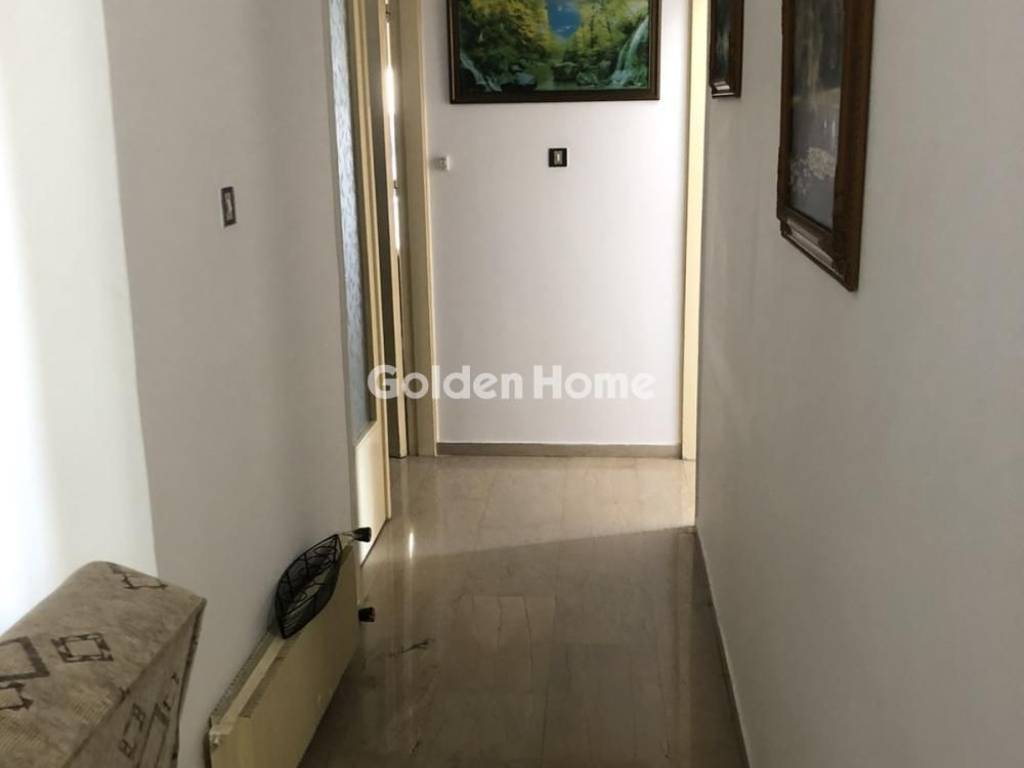 Χολ - Διάδρομος