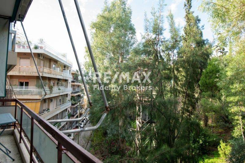 Θέα από μπαλκόνι