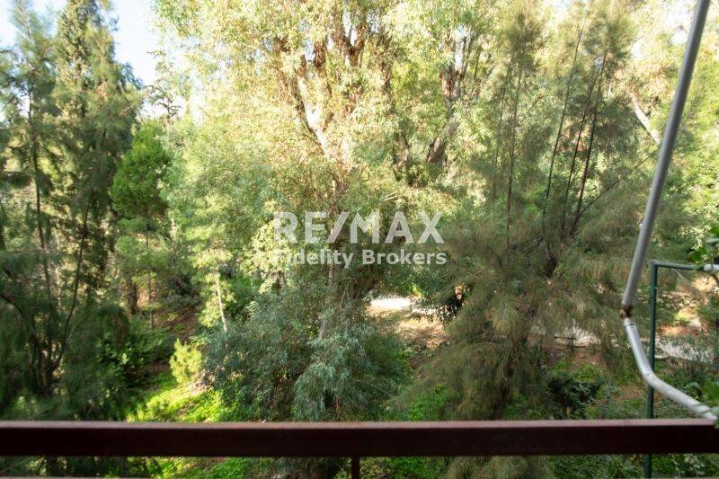 Θέα από μπαλκόνι