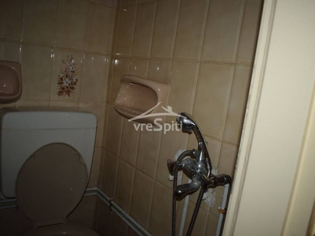 ΑΠΟΨΗ ΛΟΥΤΡΟΥ