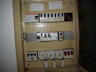 ΗΛΕΚΤΡΟΛΟΓΙΚΟΣ ΠΙΝΑΚΑΣ