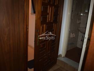 ΕΙΣΟΔΟΣ - ΛΟΥΤΡΟ