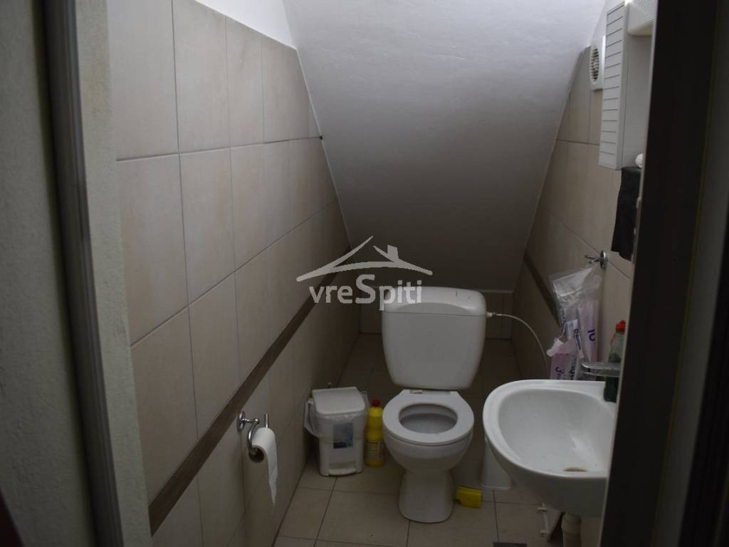 ΑΠΟΨΗ ΑΚΙΝΗΤΟΥ