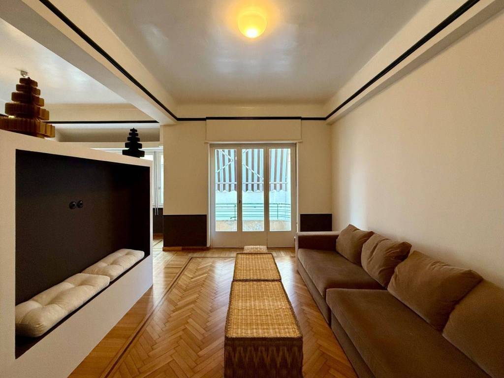 mouseio_residential_apartment_for_rent