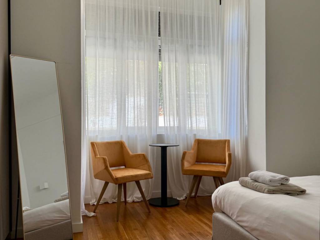 exarcheia_residential_apartment_for_sale