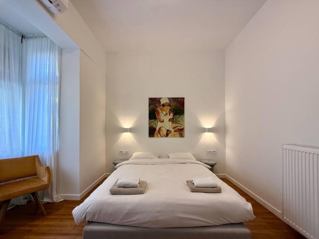 exarcheia_residential_apartment_for_sale