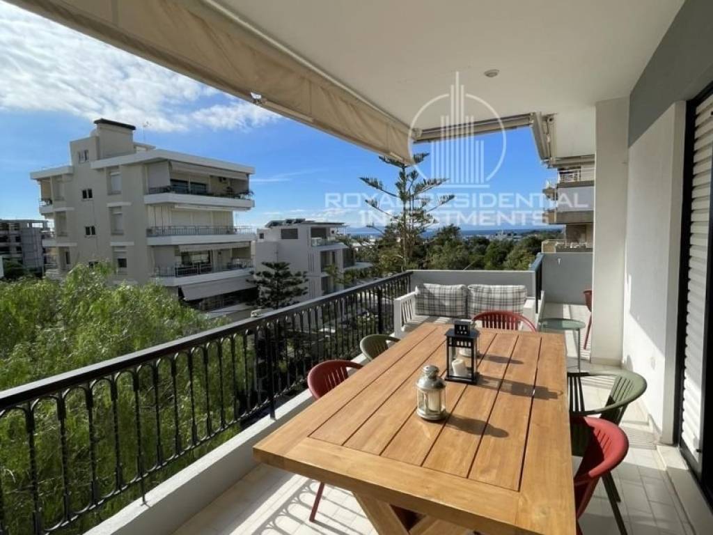 Θέα από μπαλκόνι